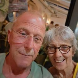 Reiseleiter Han op de Kelder en Door van Hoesel